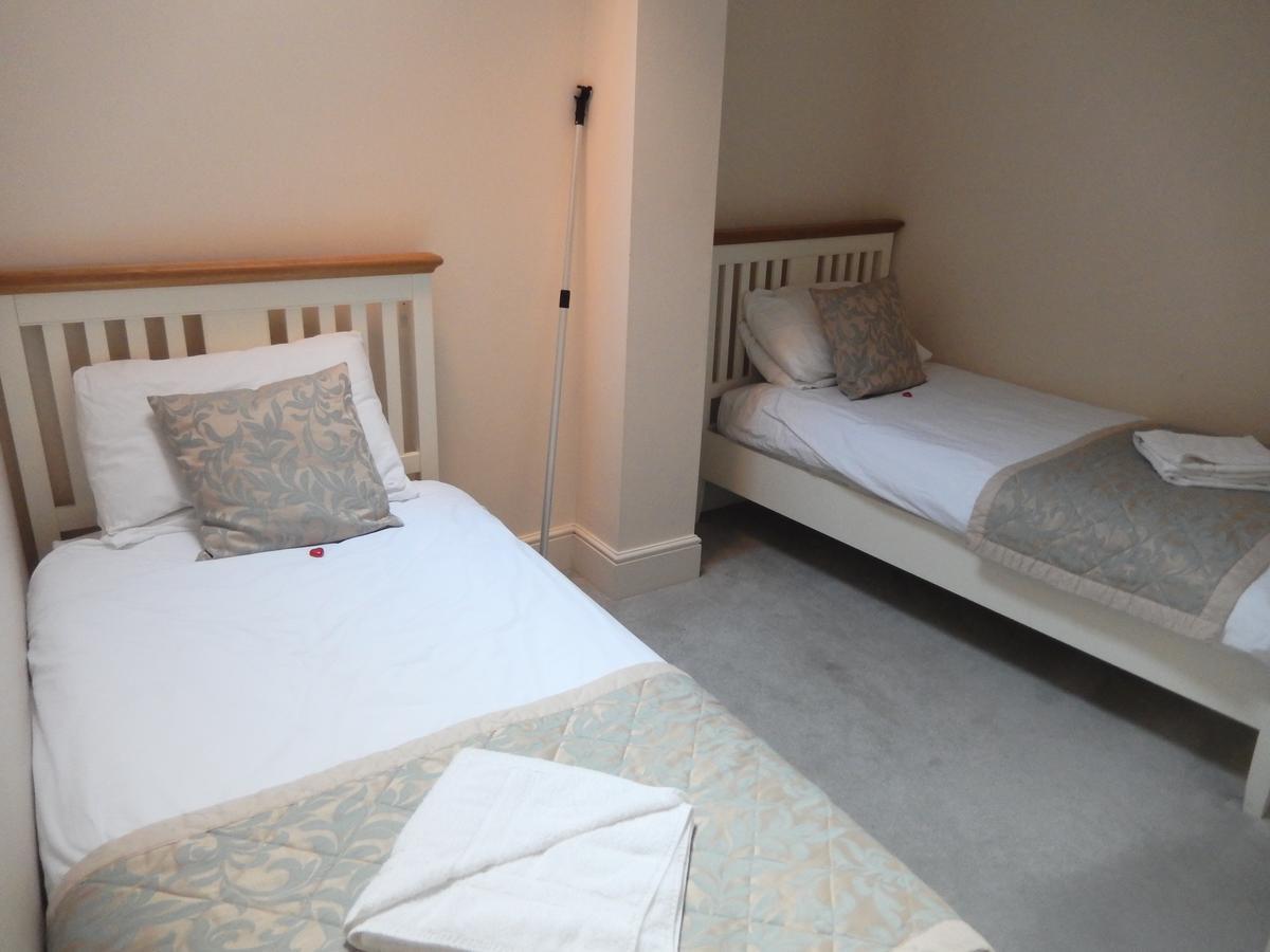 Newport Guest House リンカーン エクステリア 写真